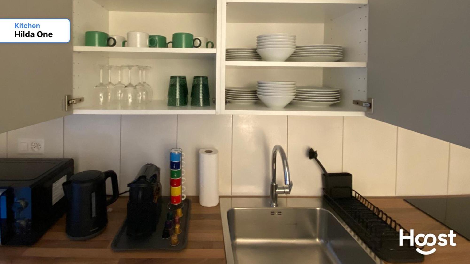 H1 With 4,5 Room, Bathroom, Kitchen, Central, Quiet & Modern With Office 취리히 외부 사진