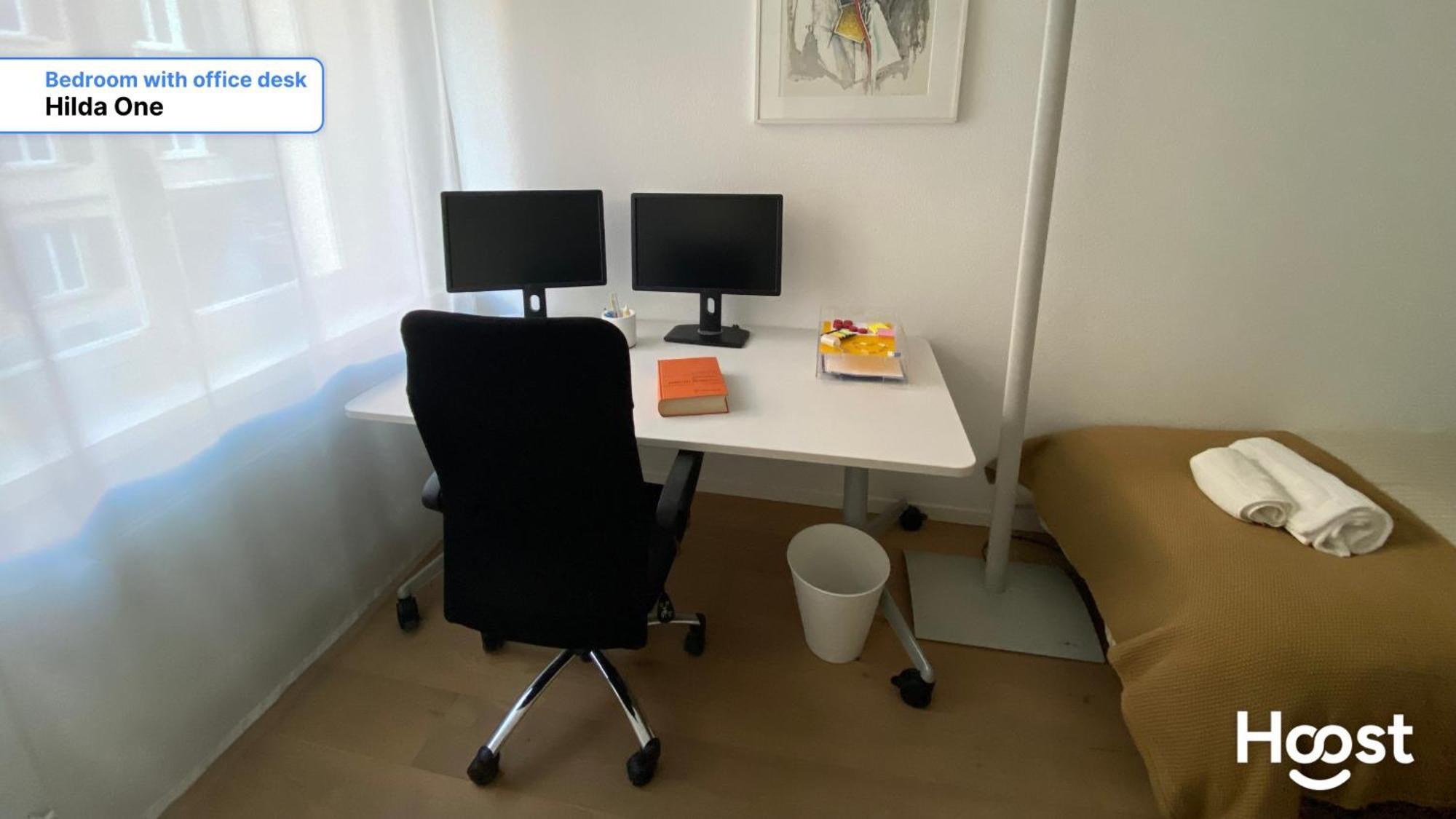 H1 With 4,5 Room, Bathroom, Kitchen, Central, Quiet & Modern With Office 취리히 외부 사진
