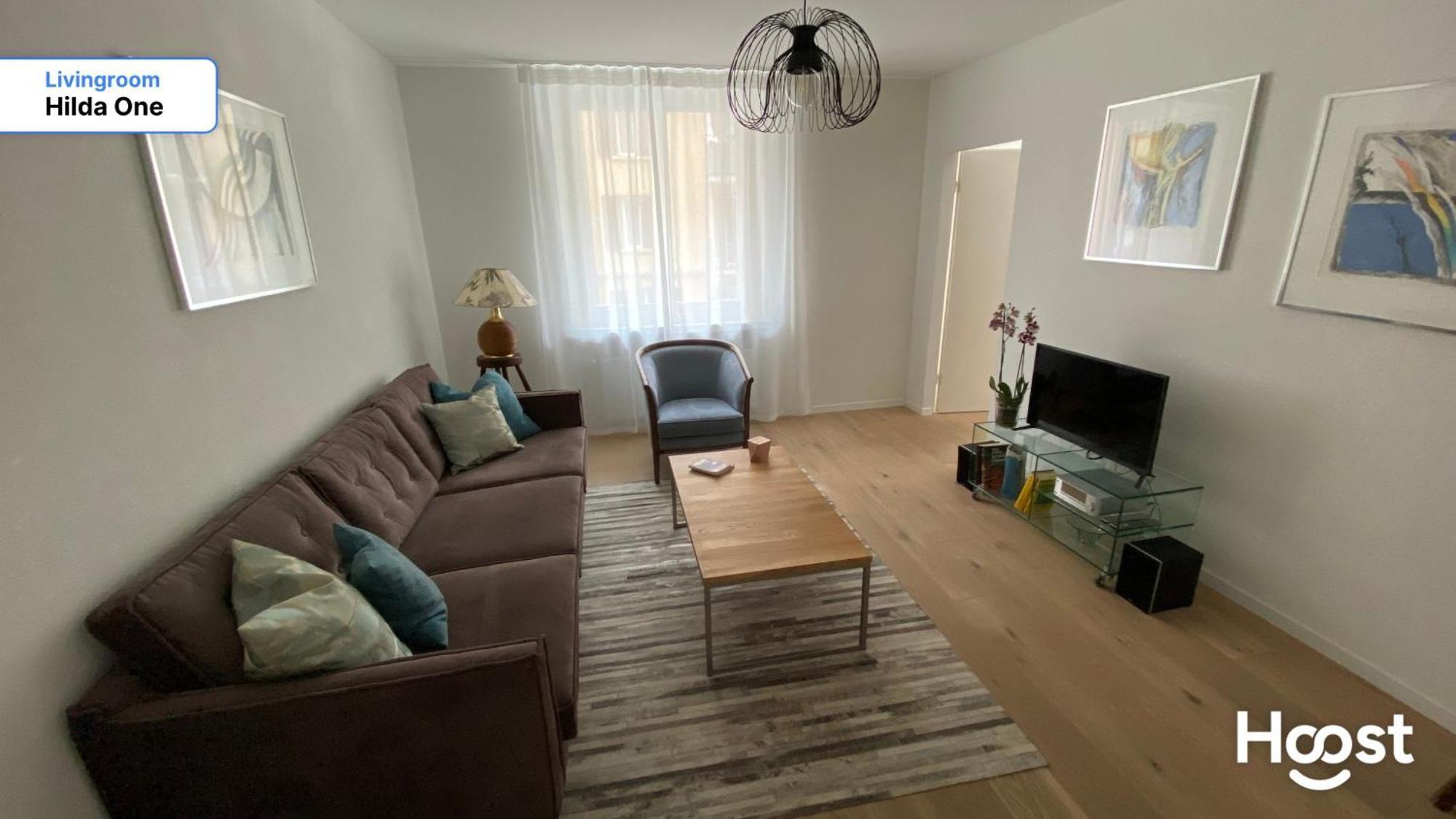 H1 With 4,5 Room, Bathroom, Kitchen, Central, Quiet & Modern With Office 취리히 외부 사진